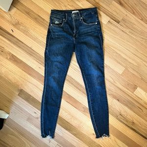 Good American Good Legs Jeans